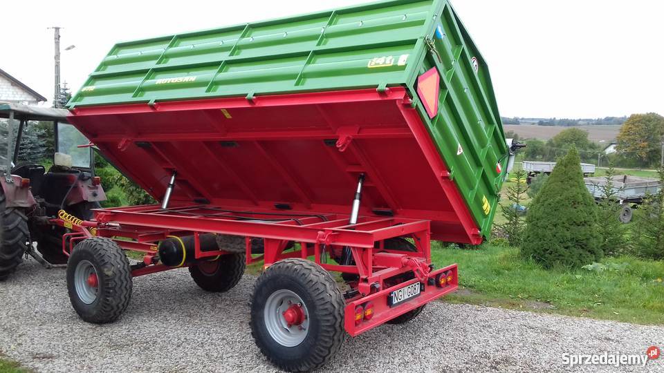 Przyczepa d732 kapitalnym remoncie światła led Sołdany