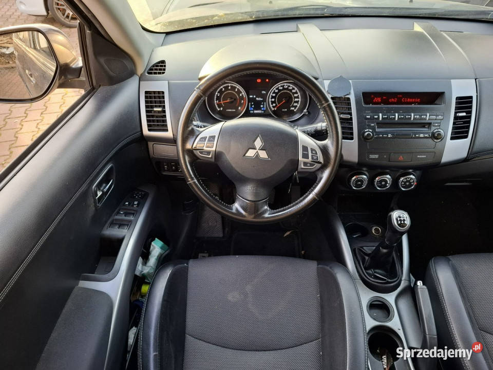 Mitsubishi Outlander 20 Benzyna Gaz Manual kurtyny powietrzne lubelskie