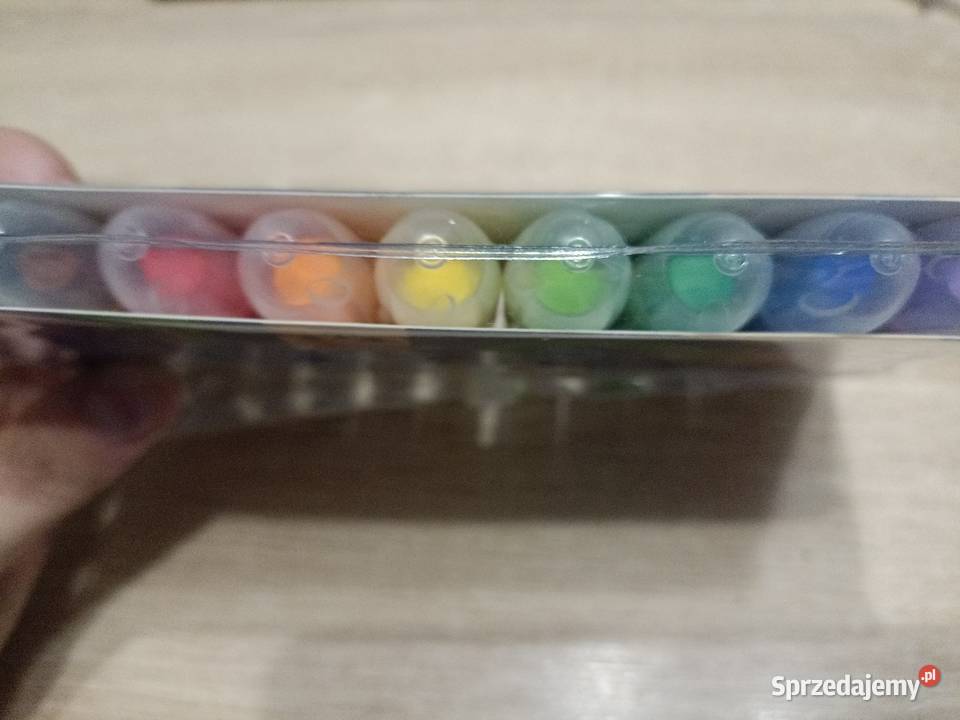 Kredki Żelowe 10 kolorów sprzedam