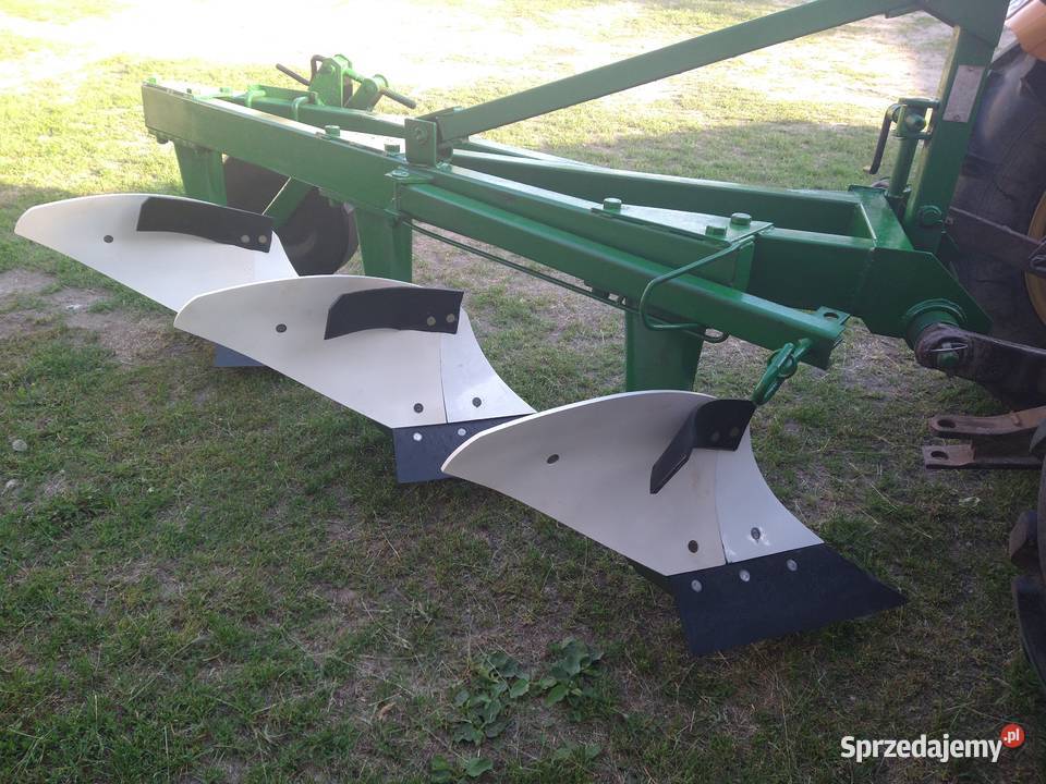 Pług 3 skibowy Nowe elementy robocze nieuszkodzony Pługi