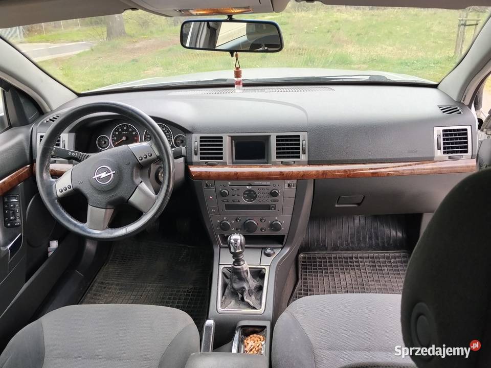 Opel Vectra C 22 Benzyna 2004 kombi 2198cm3 Samochody osobowe Poznań