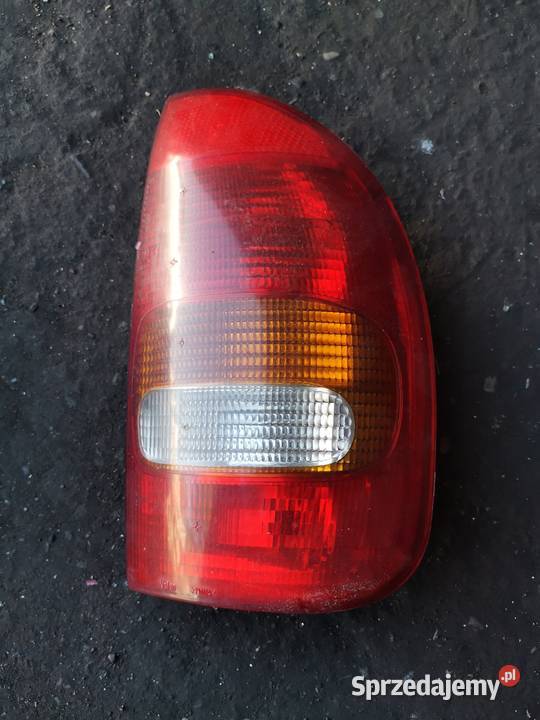 Lampa tył corsa B 5 drzwi Czerwionka-Leszczyny sprzedam