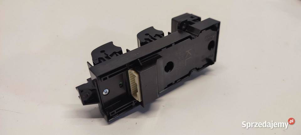 MAZDA 2 TOYOTA YARIS IV PRZEŁĄCZNIK SZYB RHD Motoryzacja