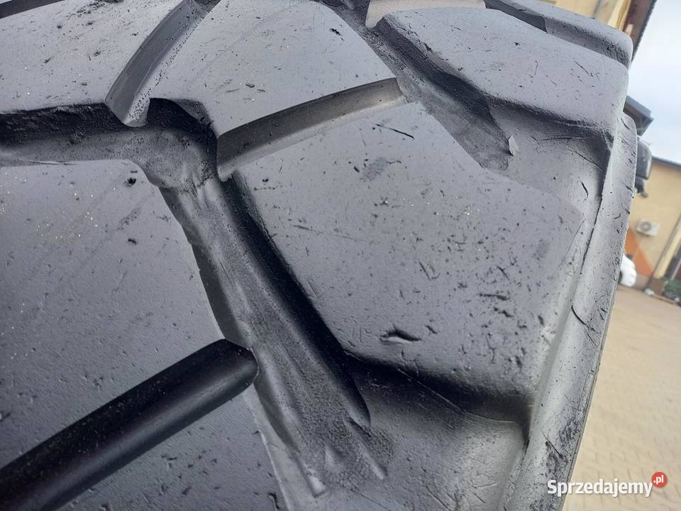 Opona używana przemysłowa 235R25 WIND POWER W739 podlaskie Zaścianki