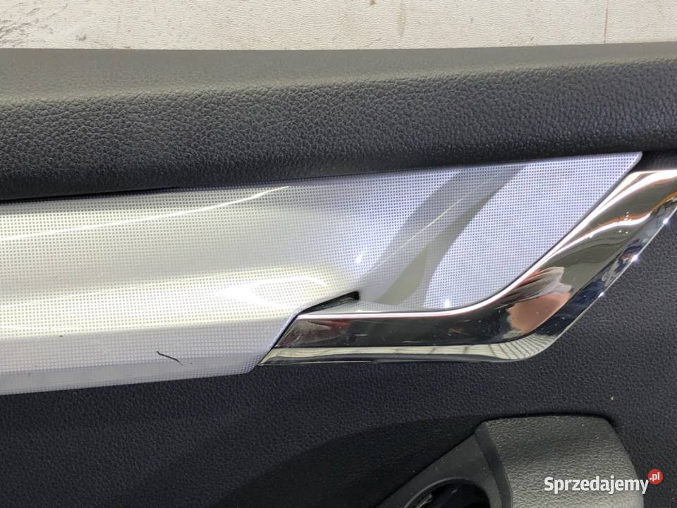 BOCZEK DRZWI LEWY PRZÓD SKODA OCTAVIA III Kombi osobowe sprzedam