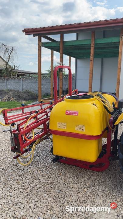 Sprzedam opryskiwacz biardzki 800l sprzedam