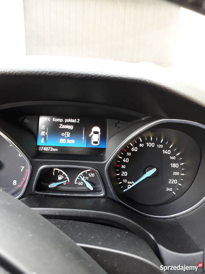 Sprzedam ford focus 2015 16 benzyna 125 benzyna Focus opolskie Ozimek