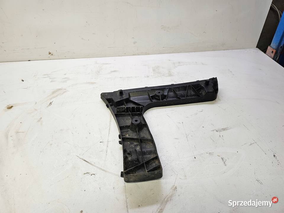 ŚLIZG ZDERZAKA PRAWY TYŁ AUDI A6 C7 4G5807454C osobowe śląskie Przystajń