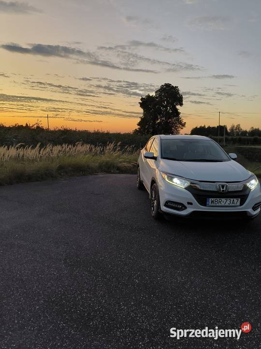 Honda HRV 18 AWD automat 4x4 elektryczne szyby Broniszew