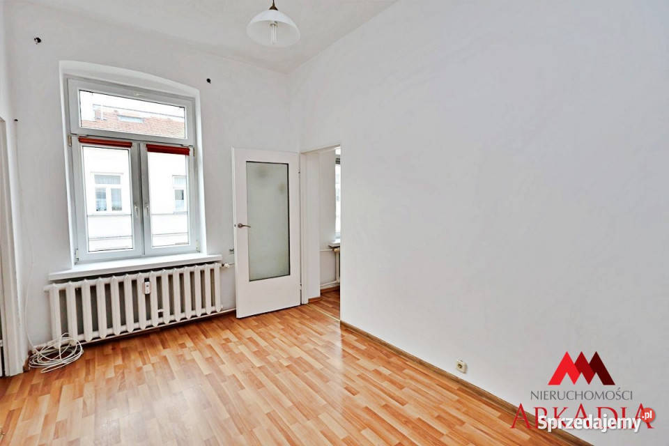 Wynajmę mieszkanie Włocławek 575m2 3pokojowe kamienica