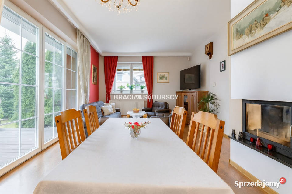 Dom wolnostojący 15527m Czernichów Szlak 722m2 małopolskie