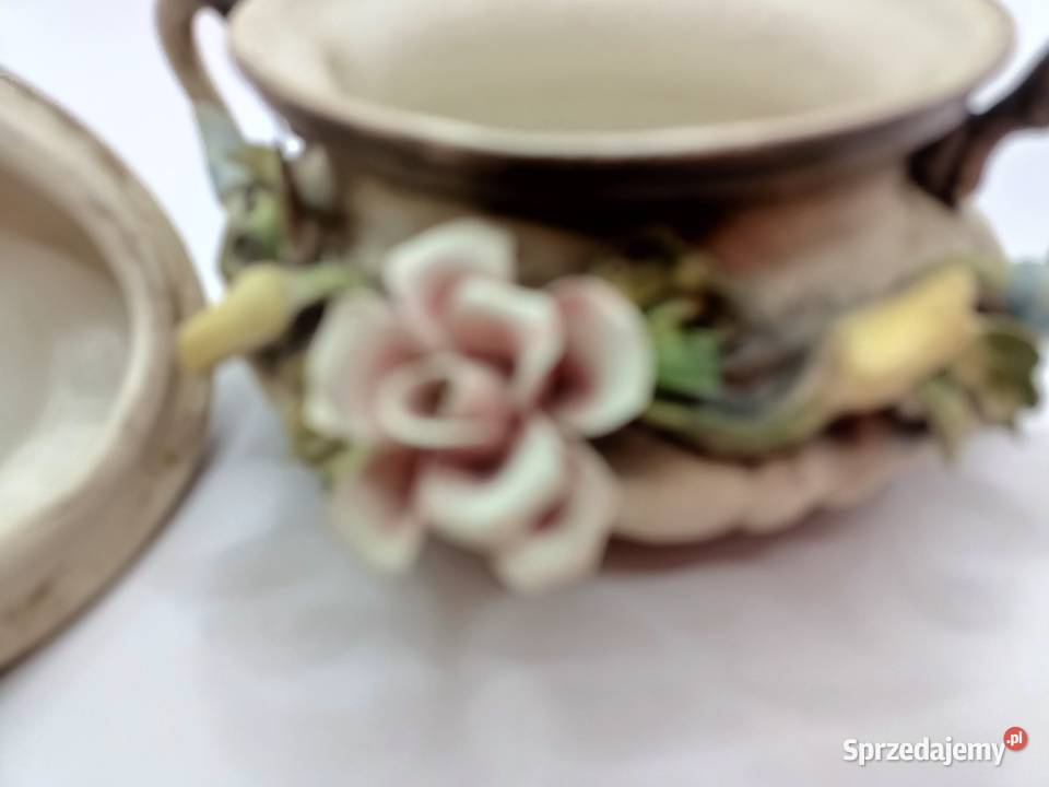 Porcelana włoska cukiernica ręcznie nakładane