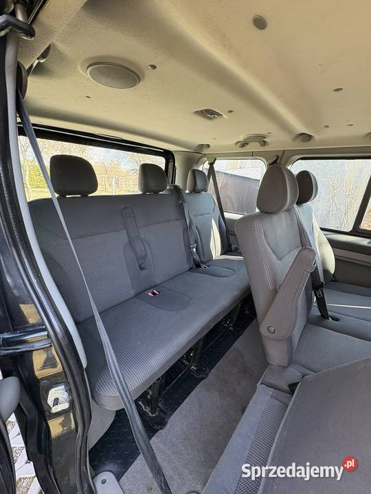 Opel Vivaro Tour Zadbany 9cio osobowy 116KM lubelskie Tomaszów Lubelski