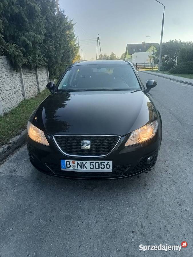 Seat exeo st benzyna 18