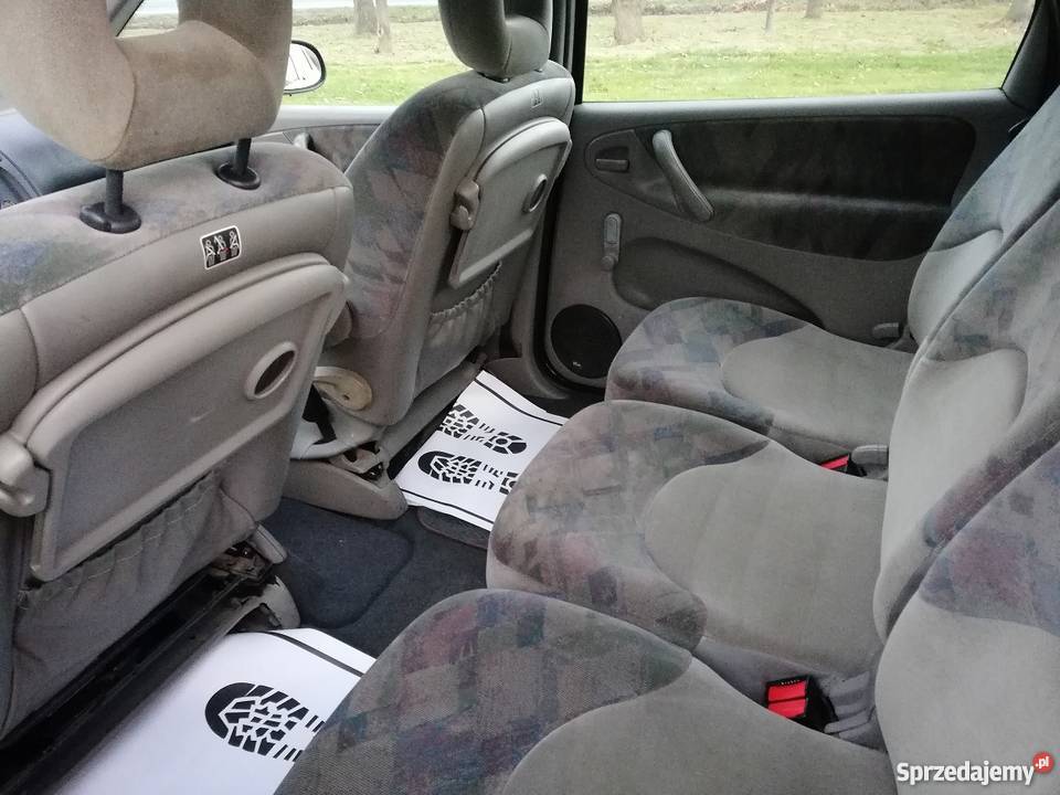 Citron Xsara Picasso 18 Benzyna 2000 Poznań