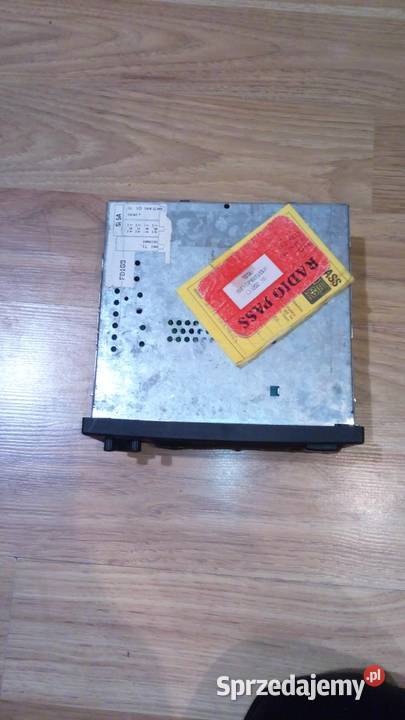 Stary radiomagnetofon samochodowy Blaupunkt SC