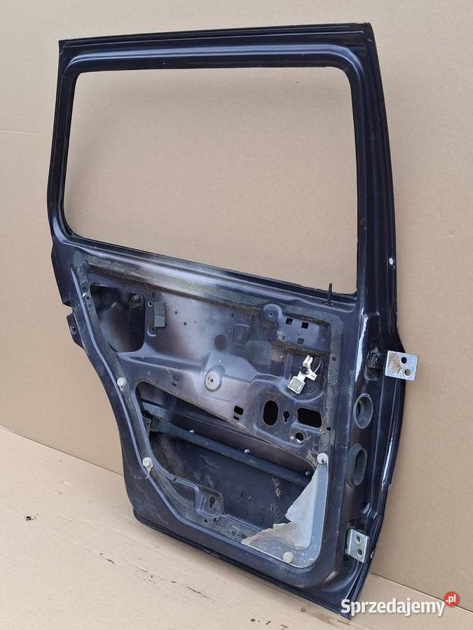 VW GOLF 3 III KOMBI DRZWI LEWY TYŁ LEWE TYLNE