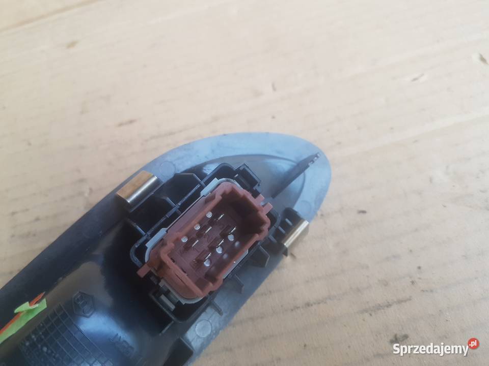 Renault Laguna 2 włącznik przełącznik sterowania Części samochodowe Legnica
