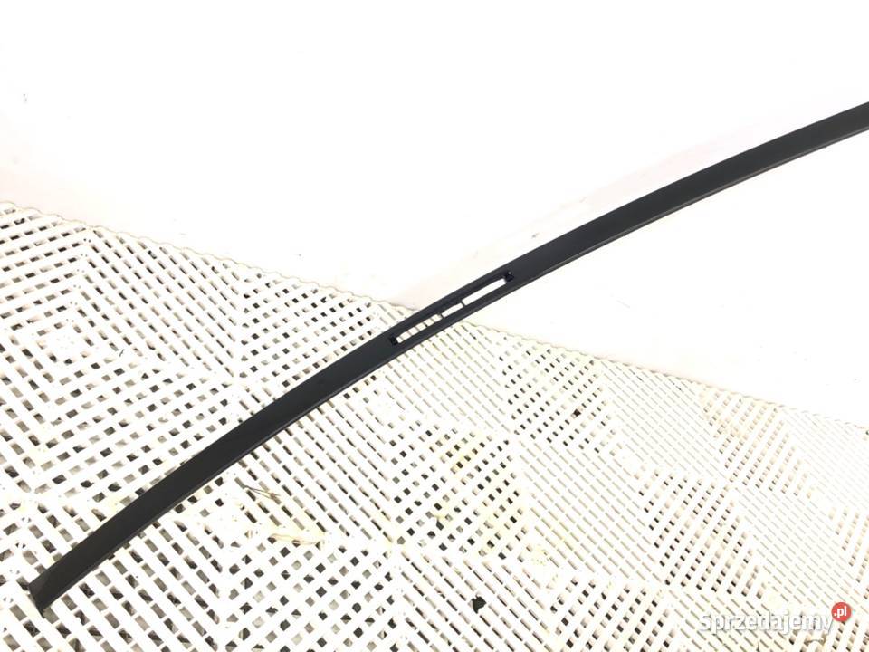 LISTWA ZGARNIAJĄCA PRZÓD PRAWY BMW G30