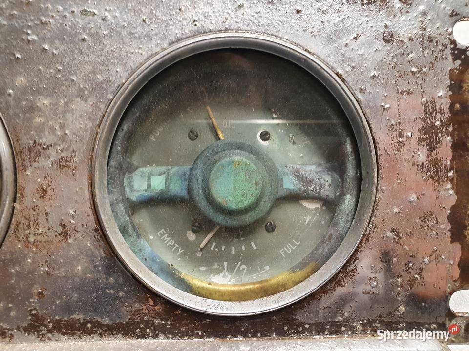 Plymouth Special Deluxe 1949 deska rozdzielcza Brwinów