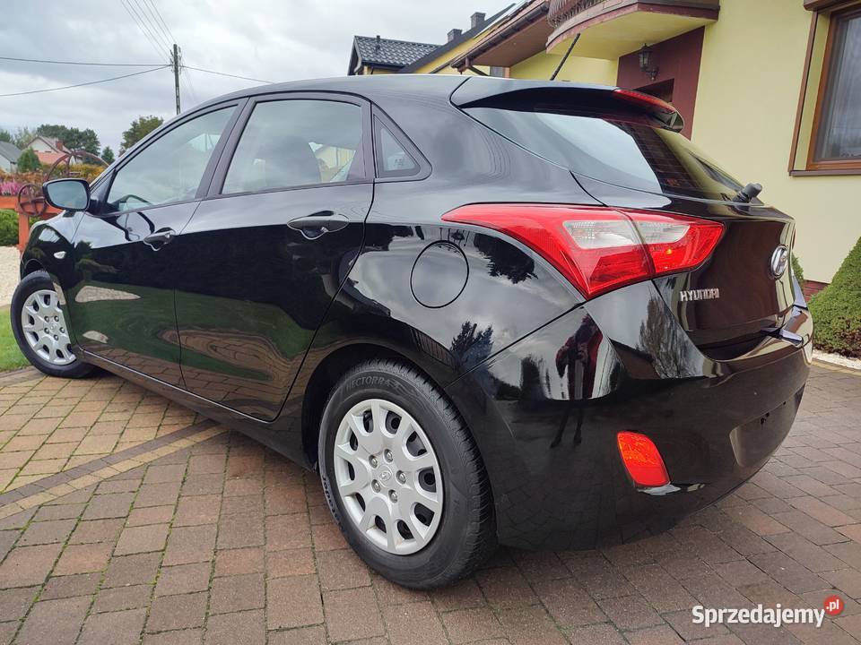 Hyundai i30 II 14 Benzyna Import Niemcy 2 klucze światła LED Turek