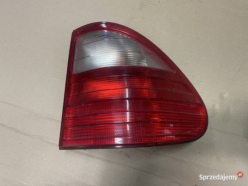 Lampa lampy tył tylne lewa prawa kombi mercedes Rok produkcji 2002 Szczecin