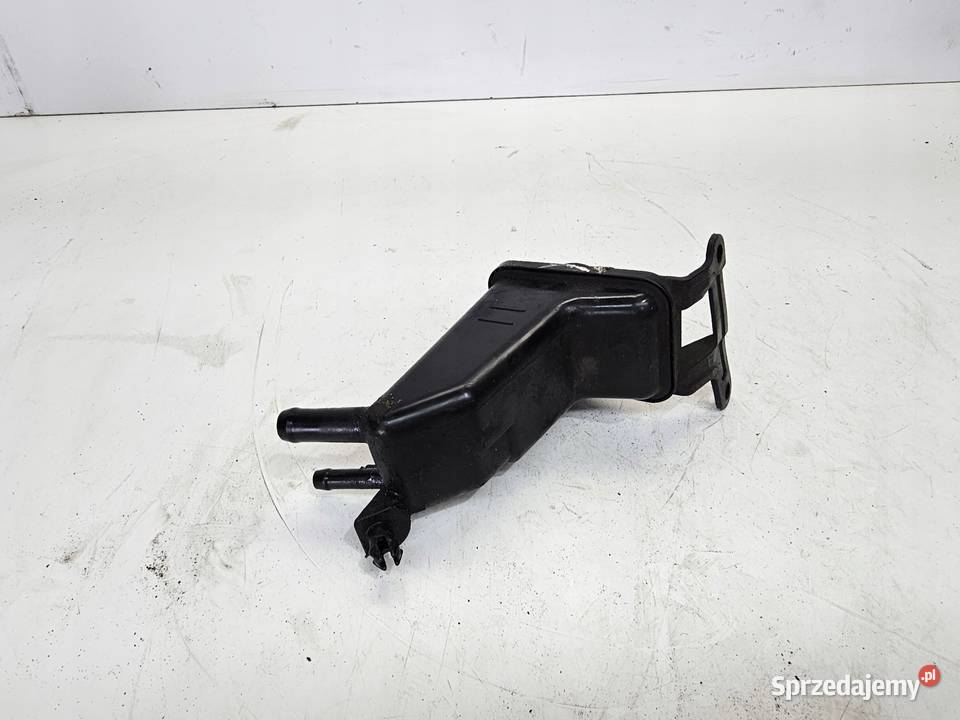 ZBIORNIK PŁYNU WSPOMAGANIA AUDI A4 B7 8E0422373B Przystajń