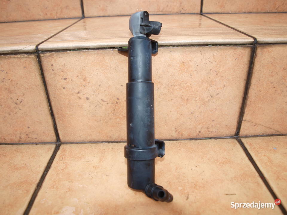 Mercedes E klasa W210 spryskiwacz sprysk lampy Lampy przednie