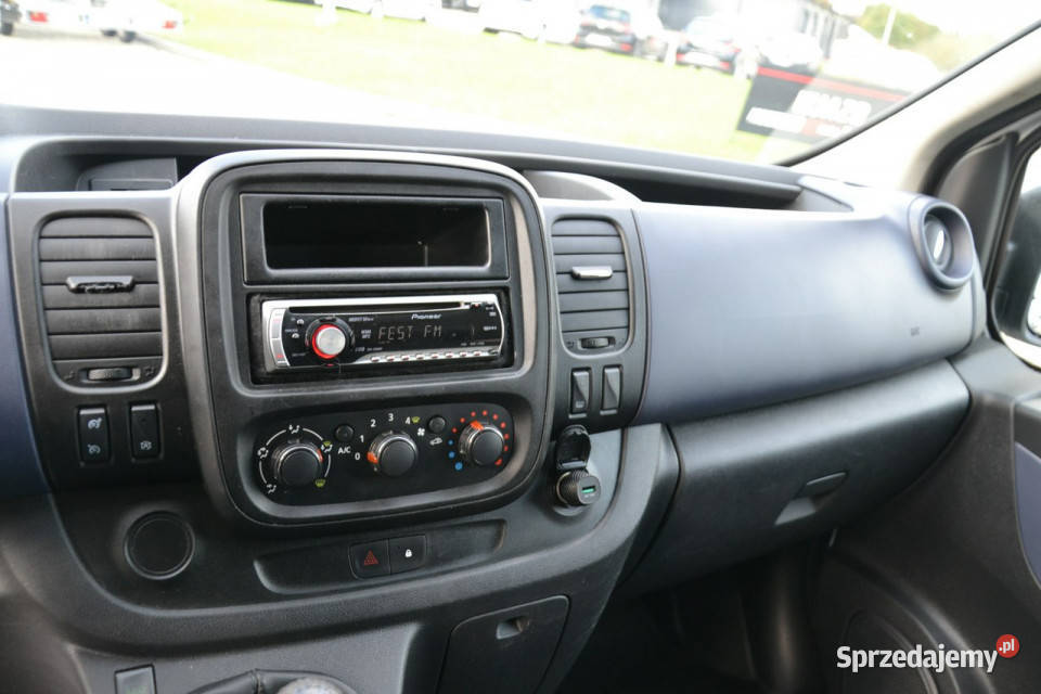 Opel Vivaro 16 cdti 125 6biegów 9osobowy 2x Kęty