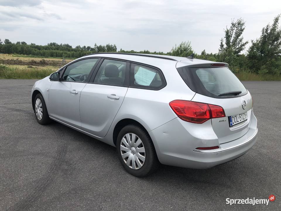 Opel Astra 14 T nowa turbina bezwypadek 218000km Oleśnica