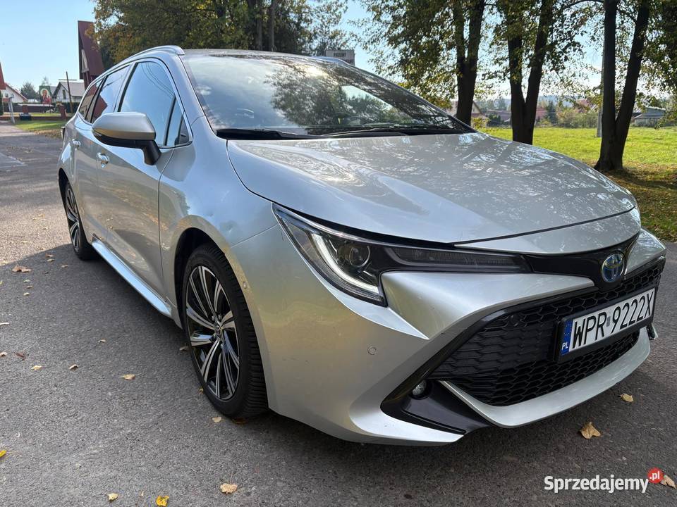 Toyota Corolla XII 18 140 Hybryda 2023r LED Rej 70000km sprzedam