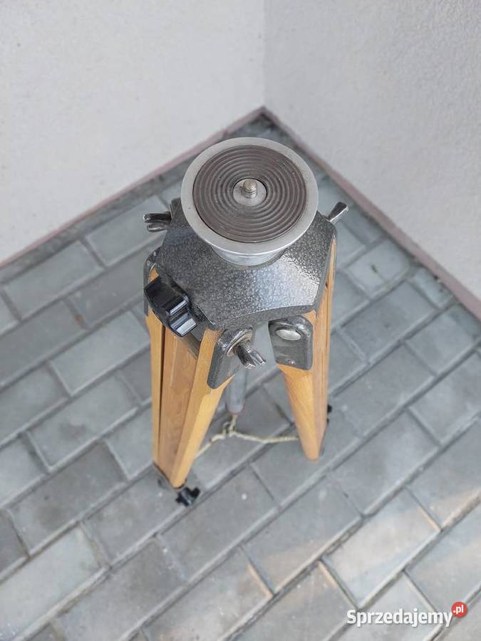 Stary drewniany trójnóg statyw fotograficzny Tczew
