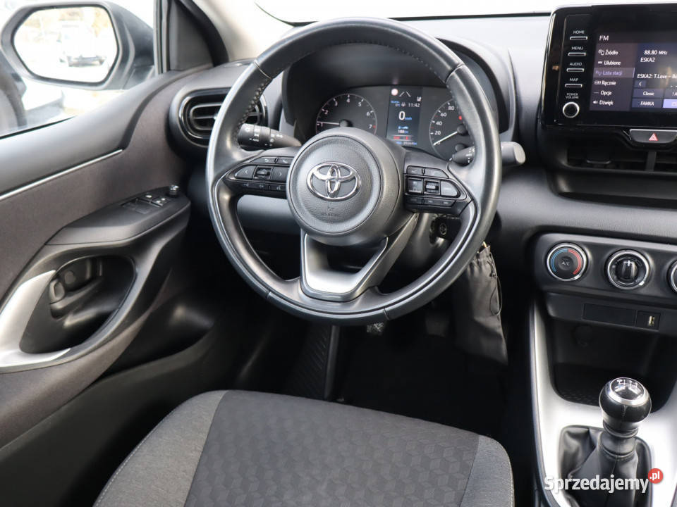 Toyota Yaris 15 VVTi ABS śląskie Katowice