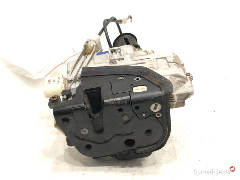 ZAMEK DRZWI PRAWY PRZÓD AUDI A4 B6 SedanLimuzyna osobowe
