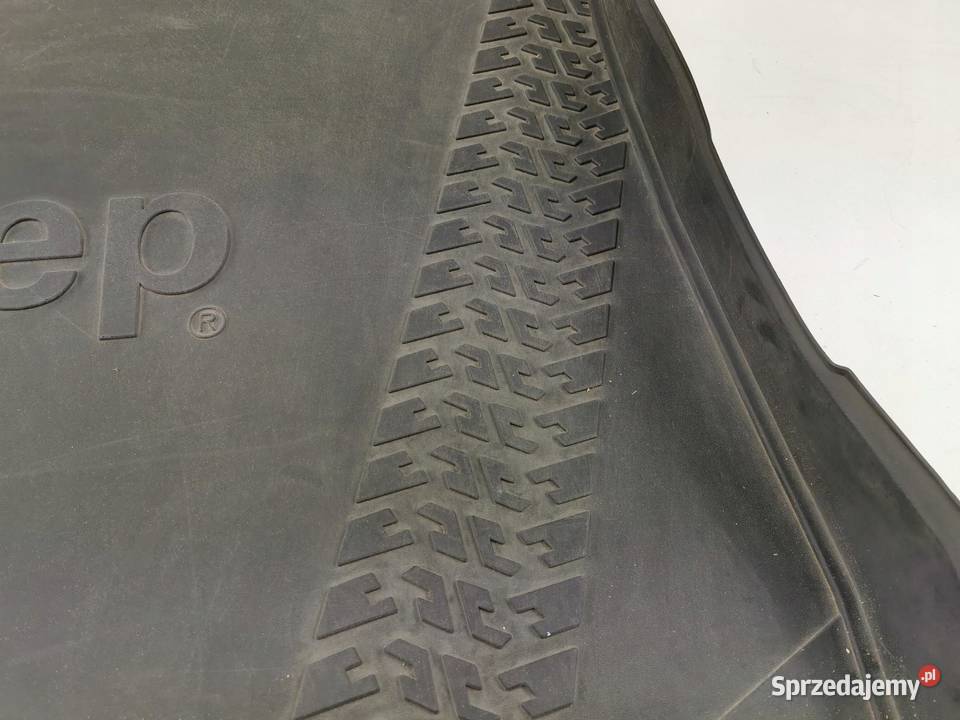 MATA GUMOWA BAGAŻNIKA JEEP GRAND CHEROKEE 2011 sprzedam