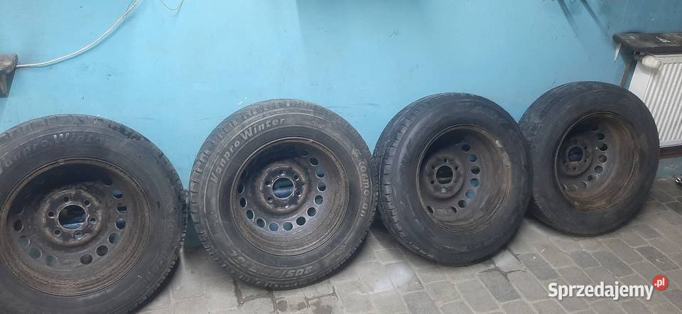 Koła Zimowe Sprinter Crafter
205 75 R16C 600