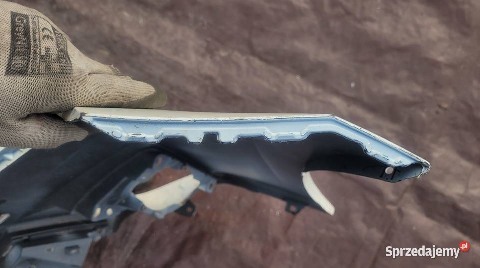 TOYOTA COROLLA E16 2013 ZDERZAK PRZEDNI PRZÓD osobowe Ruda Śląska