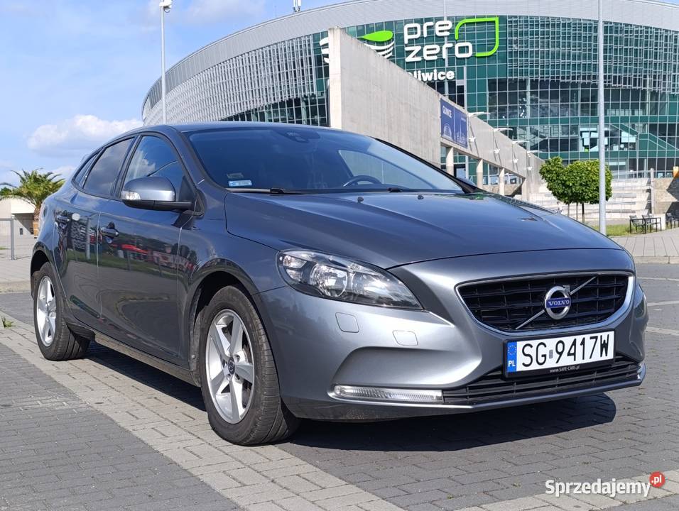 v40 D3 z polskiego salonu pełna historia Gliwice sprzedam