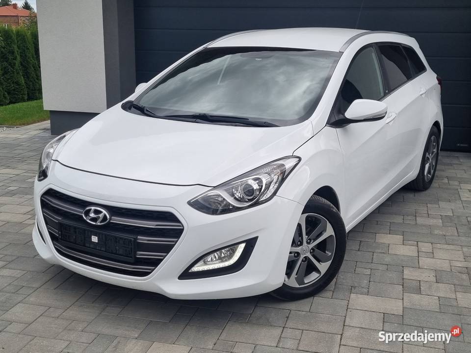 Hyundai i30 2017r lift navi kamera ogranicznik prędkości Zamość sprzedam