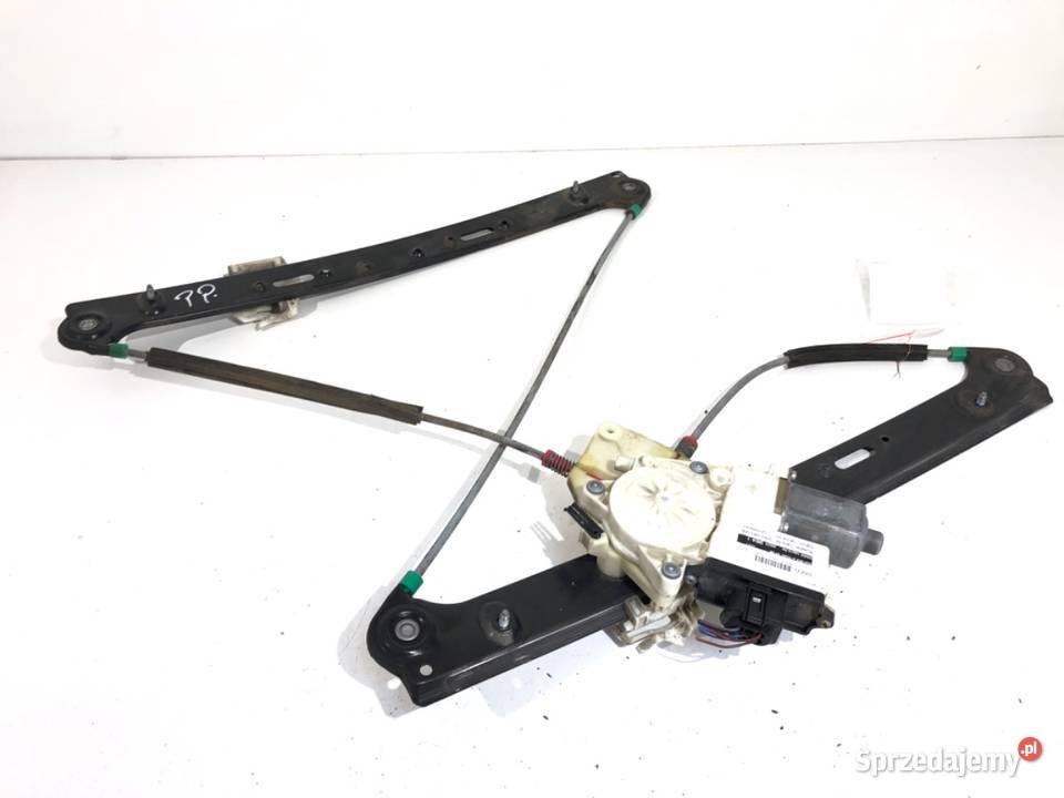 PODNOŚNIK SZYBY PRAWY PRZÓD BMW E83 SUV 0311