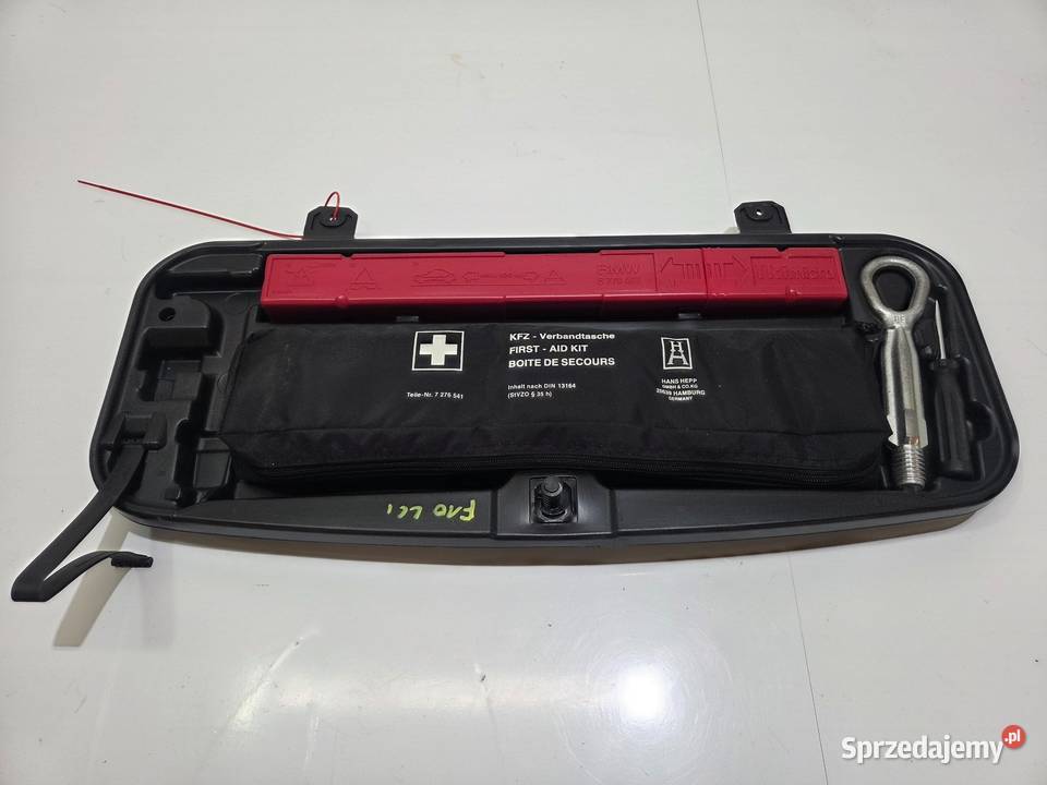 SCHOWEK KLAPY BAGAŻNIKA BMW F10 7276541