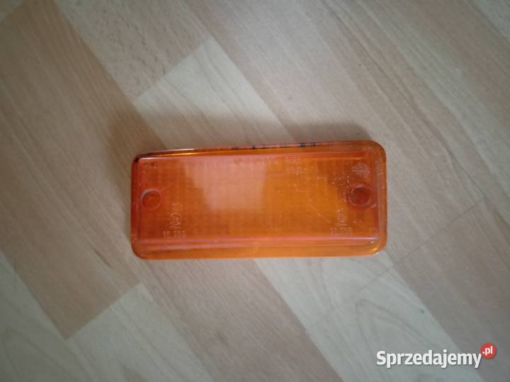 Klosz Kierunkowskazu Prawy przód Fiat 126p osobowe Tarnobrzeg