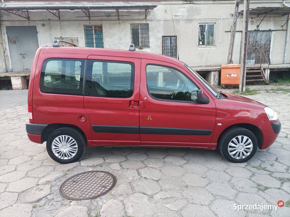 Citroen Berlingo 14 b Osobowy lakier metallic Lublin sprzedam