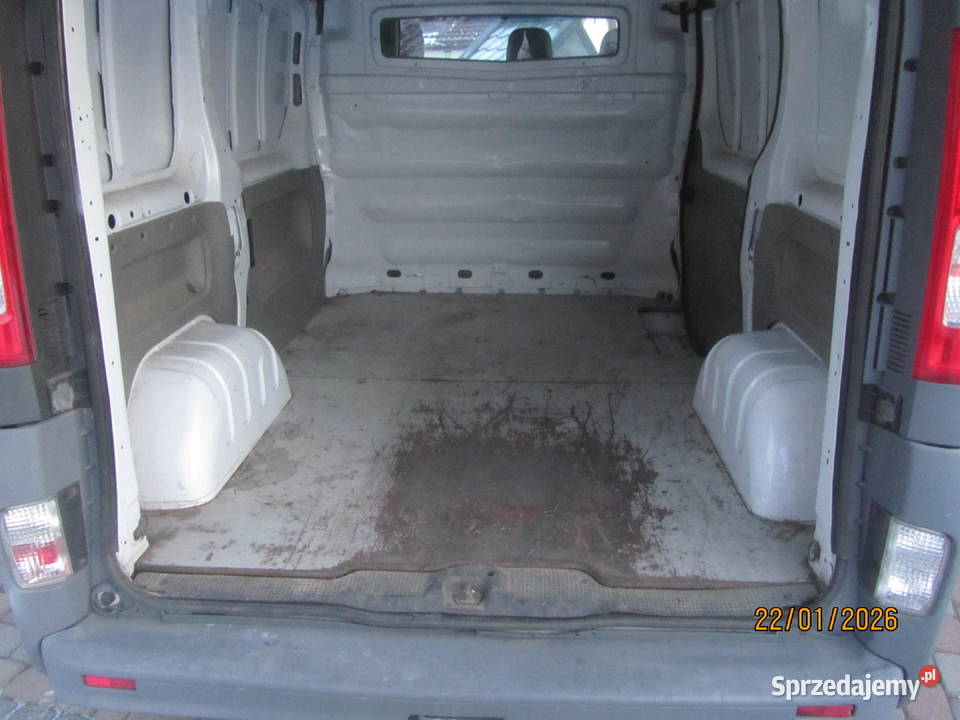 ładny wyposażony vivaro trafic Motoryzacja Łowicz