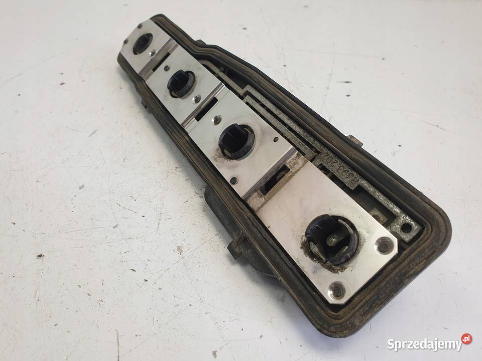 Opel Astra G II Kombi WKŁAD TYLNEJ LAMPY Prawy