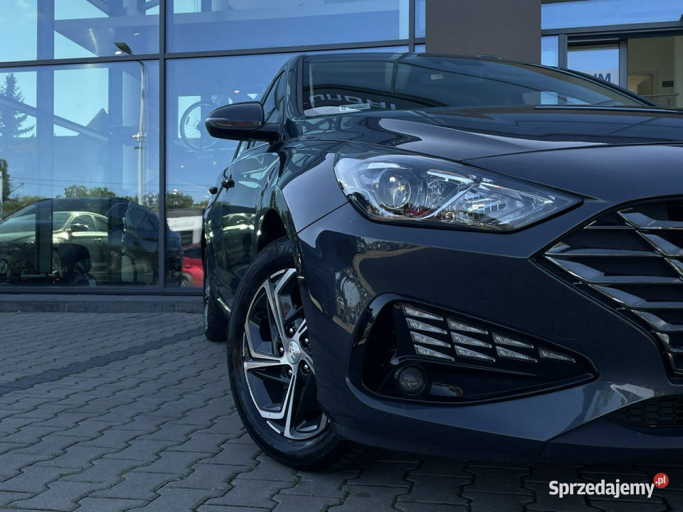 Hyundai i30 15 DPI 110 Comfort Salon Polska Piotrków Trybunalski sprzedam
