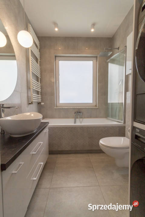 AURORA 4 pokoje 764 m parking w bez prowizji 77m2 warmińsko-mazurskie