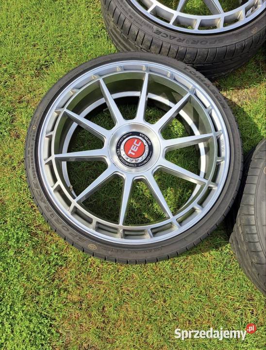Felgi koła TEC GT8 5x112 20 z oponami Staszów sprzedam