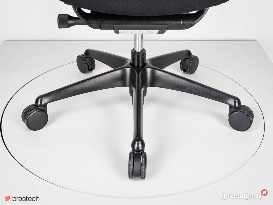 Fotel ergonomiczny Nuova Contessa Teknion Sątoczno