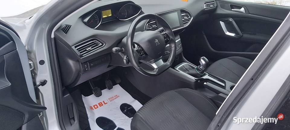 Peugeot 308 T9 II 16 eHDI 92 2014r 189000 zarej manualna Skarżysko-Kamienna sprzedam